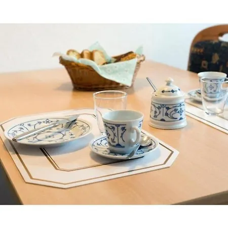 Claudia Comfortable * Norden