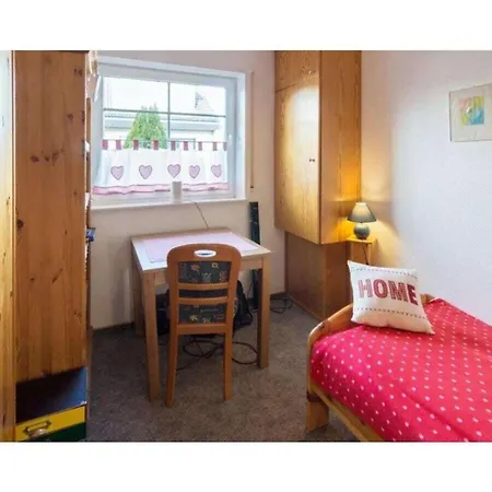 Claudia Comfortable Норден